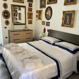 Casa Rosmery Neapol
